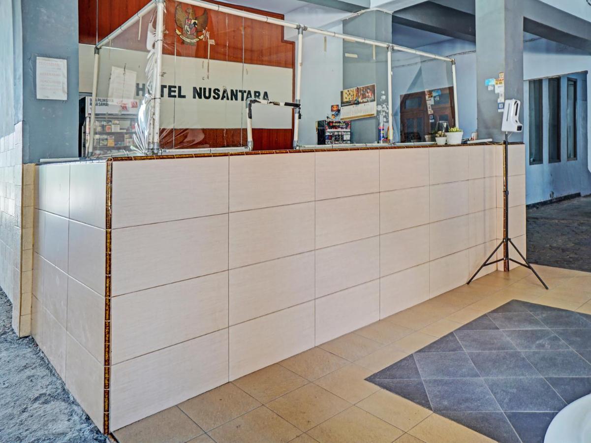 Oyo 92869 Hotel Nusantara Banyuwangi  Exteriör bild